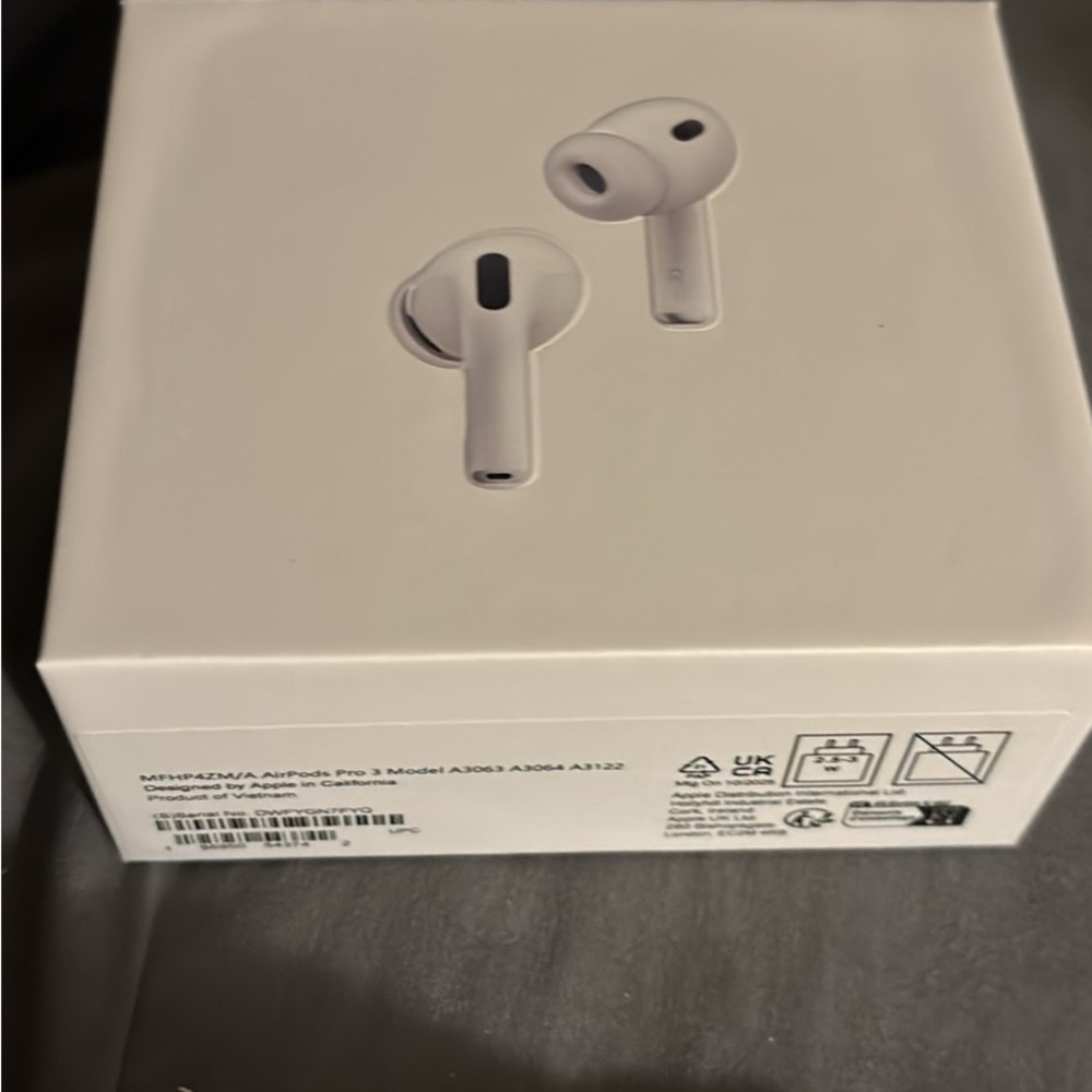 Apple AirPods Pro 3 - Sleek White